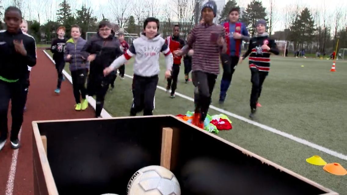 kicker.PNG