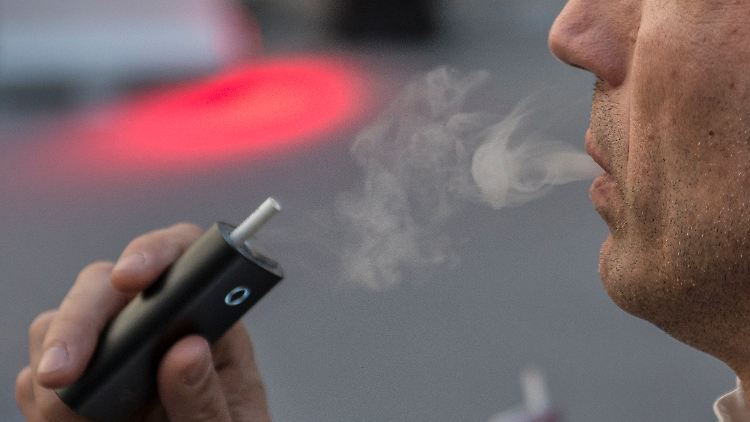 Tabak, der lediglich erhitzt wird,  ist nun steuerlich mit Zigaretten gleichgestellt.