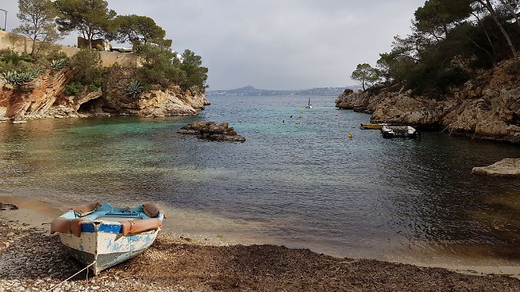 Kleine Bucht auf Mallorca: Das Idyll könnte bald wieder unerreichbar werden. 