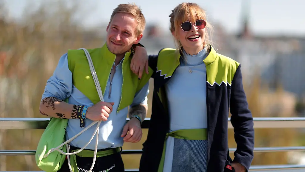 Die-2018-gekuerten-Sieger-Entwuerfe-des-Wettbewerbs-Trachten-neu-erleben-des-Tourismusverbandes-MV