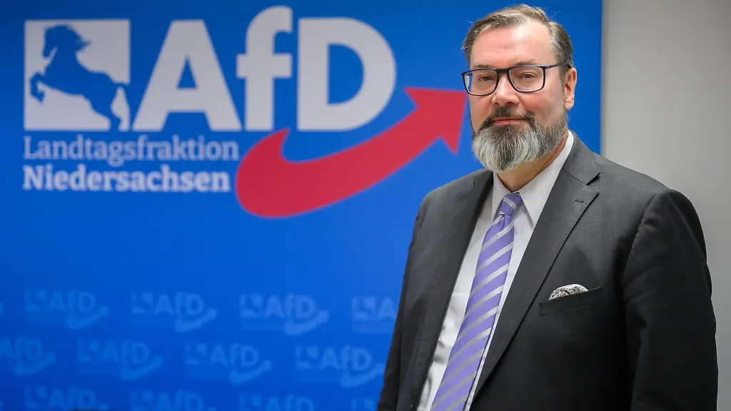 Wichmann-fuehrt-seit-knapp-einem-Jahr-die-AfD-Fraktion-im-niedersaechsischen-Landtag-an