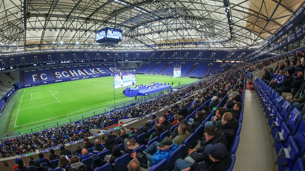 Der-FC-Schalke-04-hat-einen-Starttermin-fuer-die-Zeichnung-der-Foerdergenossenschaft