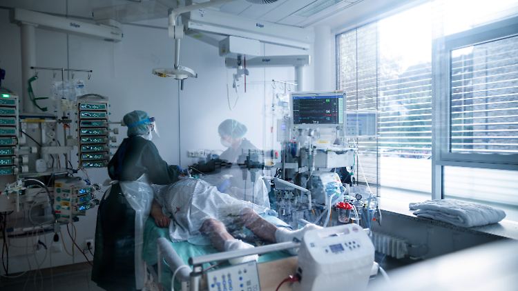 An der Universitätsmedizin Essen kann man bei steigenden Patientenzahlen mehr Intensivbetten zur Verfügung stellen.