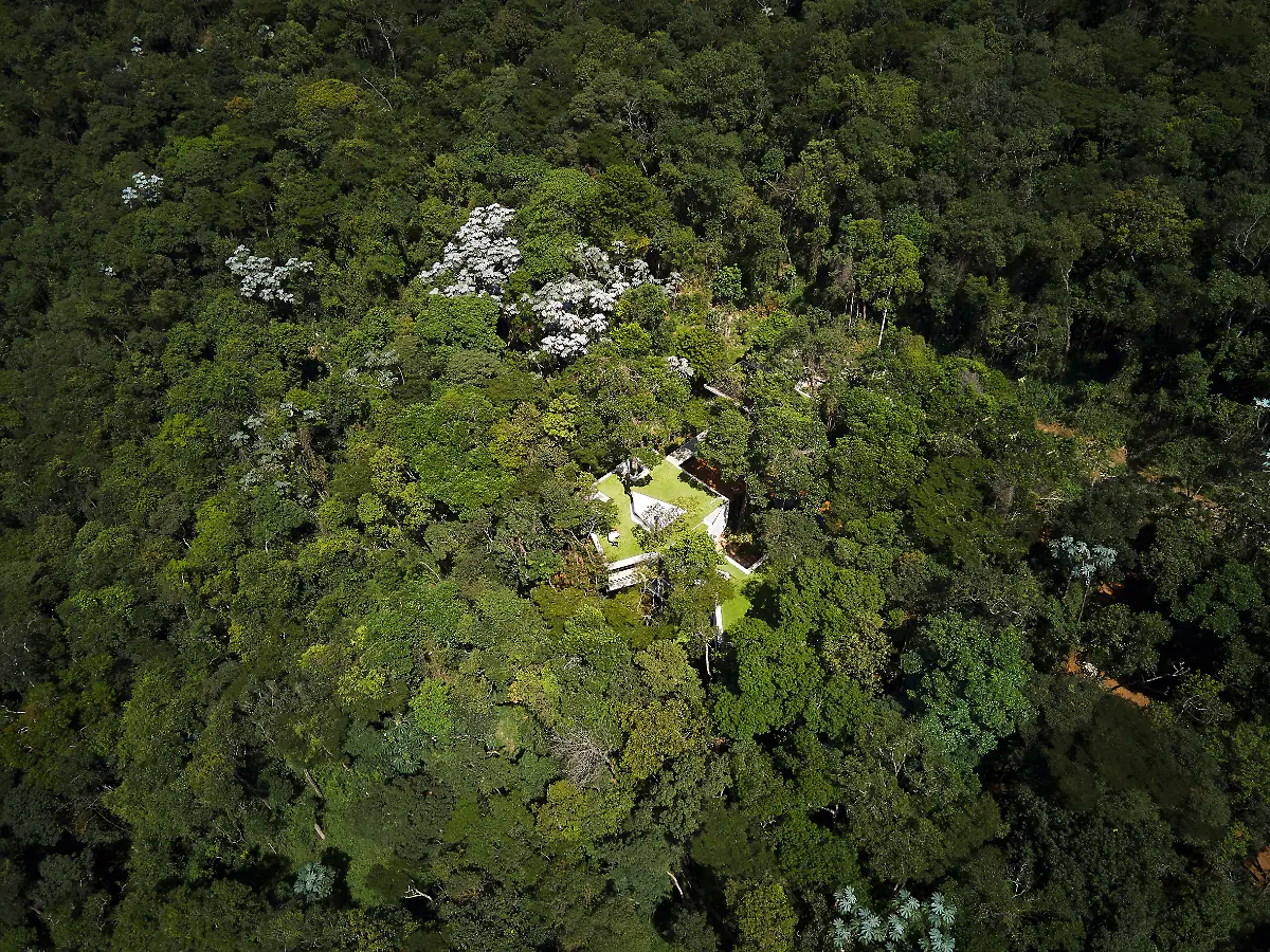 425A-HOMES-FOR-OUR-TIME-VOL-3-XX-00601