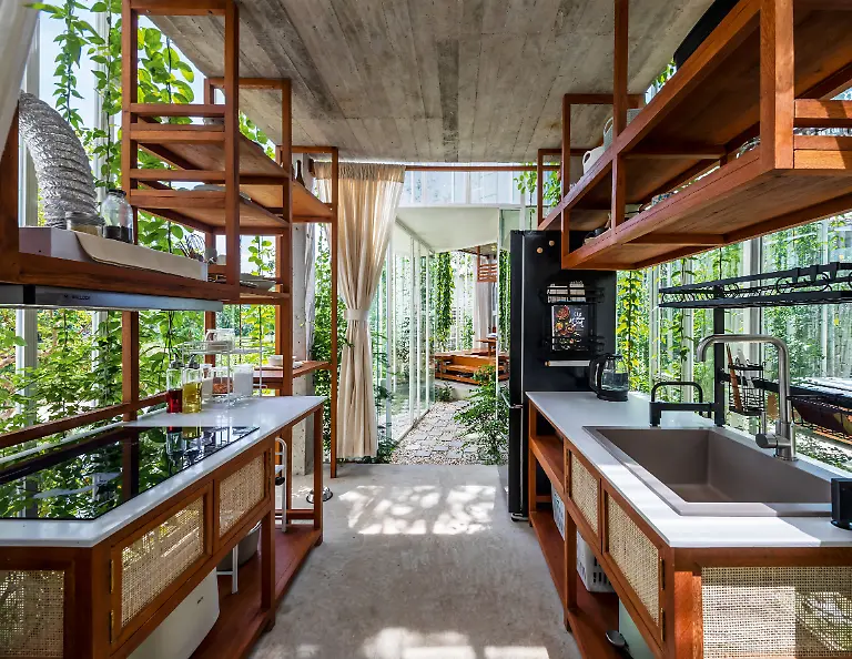 301A-HOMES-FOR-OUR-TIME-VOL-3-XX-00601