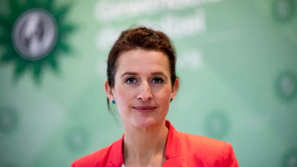 Die-Chefin-der-GdP-in-Brandenburg-Anita-Kirsten-hat-deutliche-Worte-fuer-den-Zustand-der-Polizei-in-Brandenburg-gefunden