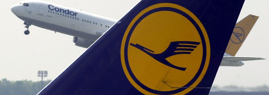 2001-05-09T120000Z_187233479_PBEAHULBGAU_RTRMADP_3_LUFTHANSA.JPG