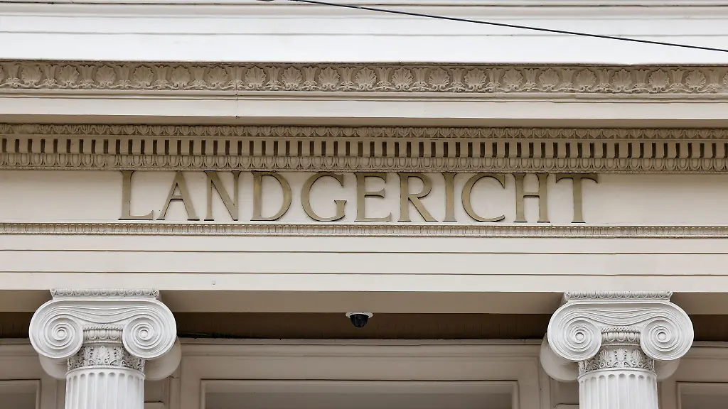 Nach-dem-Tod-eines-neugeborenen-Babys-hat-am-Bonner-Landgericht-ein-Prozess-gegen-die-mutmassliche-Mutter-begonnen