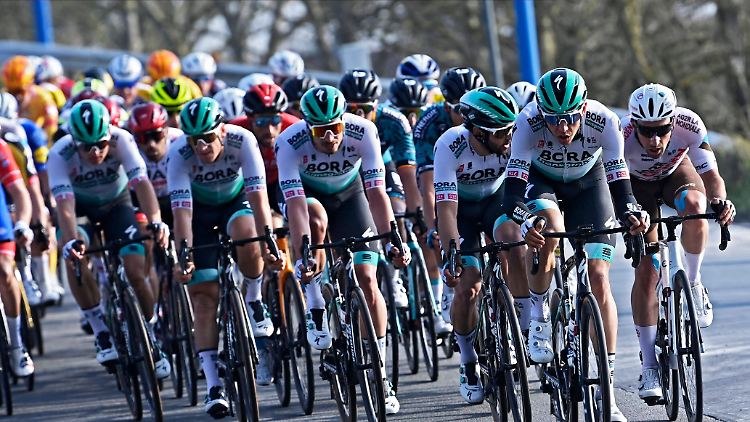 Dieses Bild wird es beim Eintagesrennen Gent-Wevelgem nicht geben - Bora-hansgrohe darf nicht antreten.