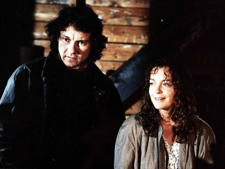 Harvey Keitel und Romy Schneider in "Der gekaufte Tod" (1980).