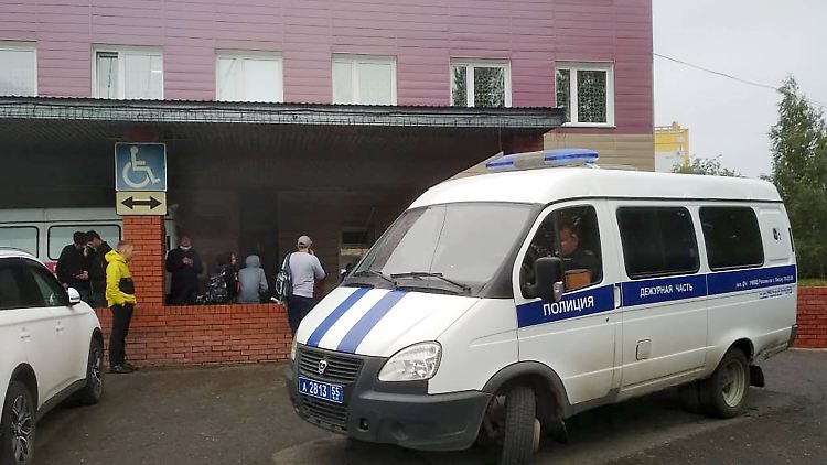In der Notfallklinik Nummer eins von Omsk müssen sie den zweiten Tod eines Arztes innerhalb weniger Monate hinnehmen.