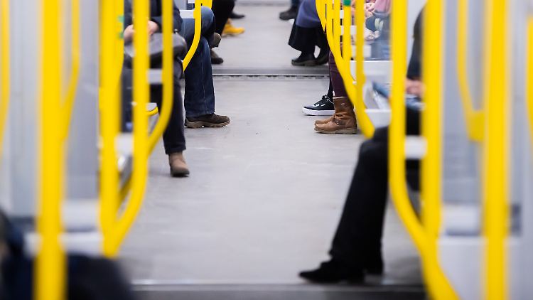Die BVG befördert zurzeit nur etwa halb so viele Fahrgäste wie vor der Coronavirus-Pandemie.
