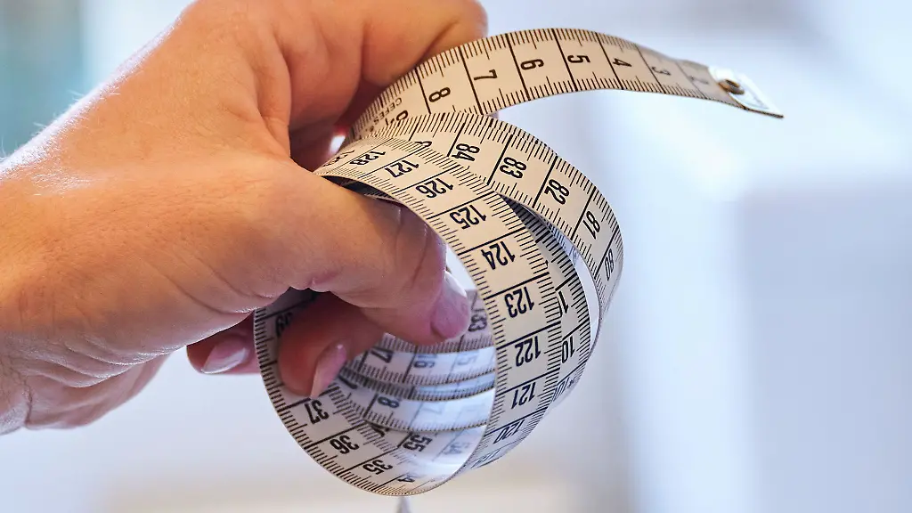 Die-Pillen-versprechen-Abnehmen-mit-vermeintlich-pflanzlichen-Wirkstoffen