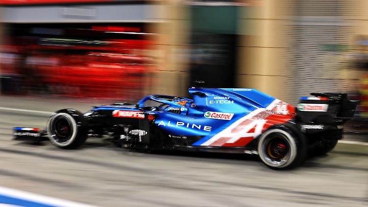 Ein Sandwichpapier beendete das erste Formel-1-Rennen des Alpine-Boliden von Fernando Alonso.