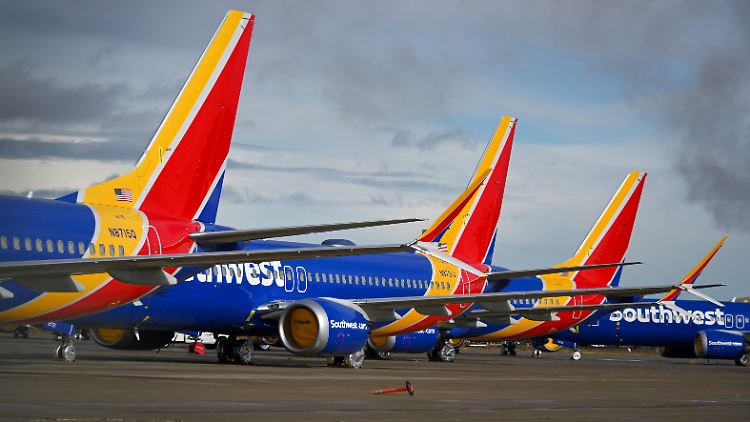 Auch Southwest Airlines war von dem Flugverbot für die 737 MAX betroffen - und parkte die Maschinen am Boden.