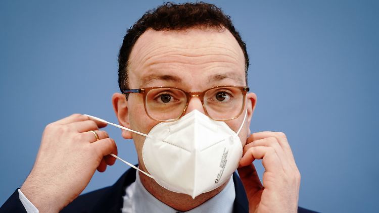 Spahns Gesundheitsministerium wollte die Masken offenbar zunächst an behinderte Menschen ausgeben.