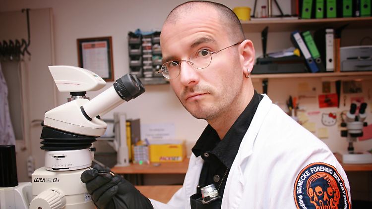 Kriminalbiologe Mark Benecke hat zu Morgellonen eine klare Meinung. 