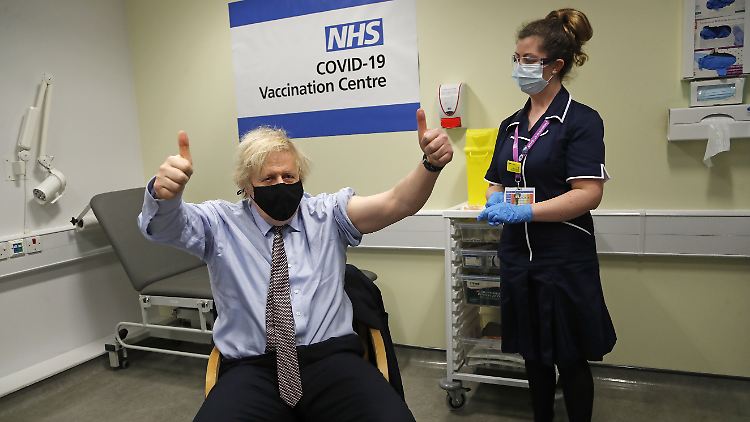 Premierminister Boris Johnson erhielt Mitte März seine erste Astrazeneca-Dosis.