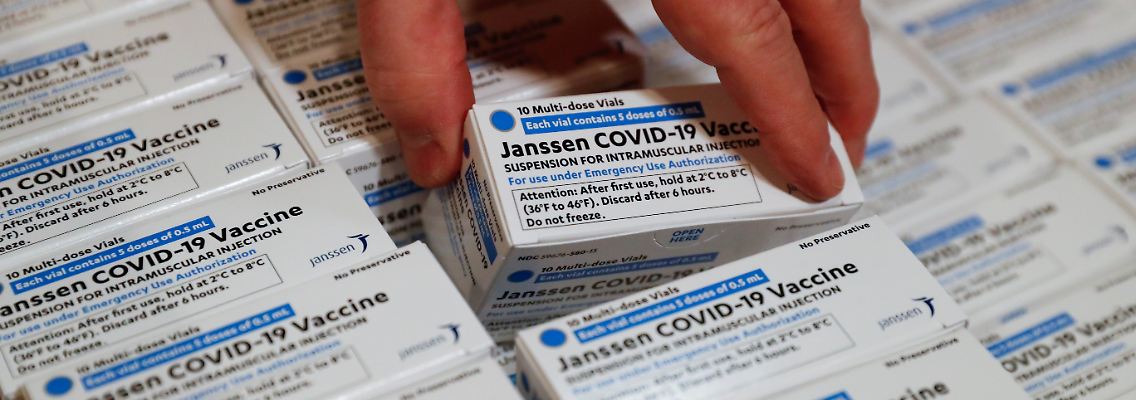 2021-03-23T192404Z_1129295332_RC27HM9JF8EN_RTRMADP_3_HEALTH-CORONAVIRUS-JOHNSON-AND-JOHNSON-VACCINES.JPG