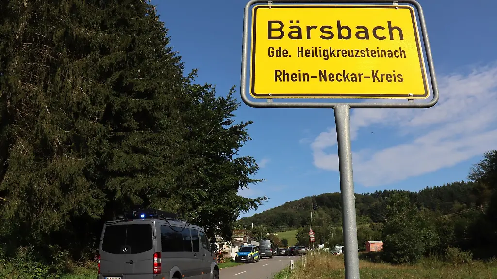 Nach-der-Bluttat-an-einem-Mann-in-Heiligkreuzsteinach-arbeitet-ein-Prozess-ab-Februar-das-Geschehen-auf-Die-mutmassliche-Taeterin-ist-tot-Vor-Gericht-stehen-nun-zwei-weitere-Frauen