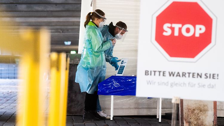 Die Beteiligten in der Taskforce Testlogistik seien sich einig gewesen, dass Schnelltests "auch unmittelbar über den Markt bestellt werden können", heißt es.