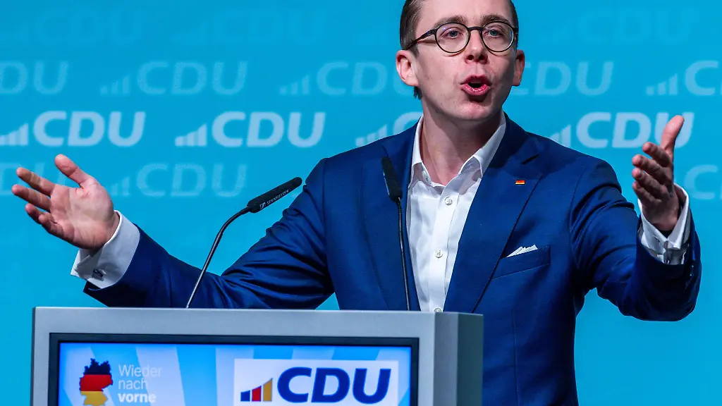 Auch-fuer-die-CDU-und-ihren-Direktkandidaten-gelten-die-Plakatgrenzen-in-Jarmen