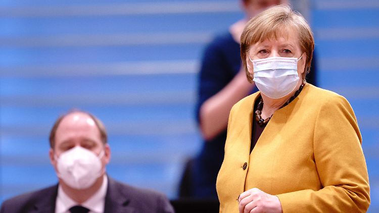 Kanzlerin Merkel wurde schon am Freitag von STIKO-Chef informiert.