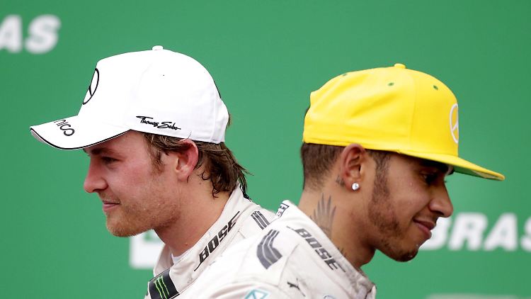 Nico Rosberg und Lewis Hamilton sind gut vier Jahre nach Rosbergs Rücktritt wieder Rivalen.