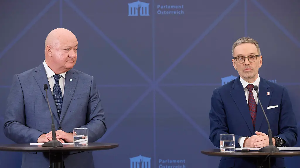 epi-224627950-IMAGO-SP-imago-st-0113-11350007-0793825996-jpg-Koalitionsgespraeche