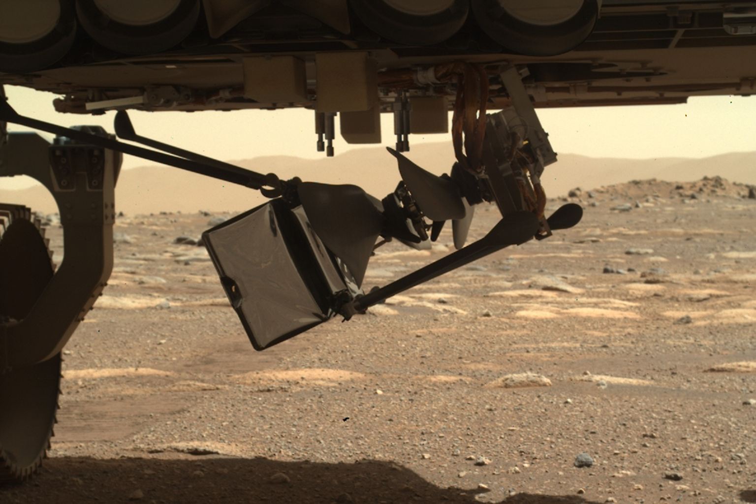 Bisher sind Roboter die einzigen menschlichen Zeugnisse, die auf dem Mars zu finden sind - wie zuletzt der neue Mars-Rover "Perseverance". Vor diesem Hintergrund klingen die Baupläne des Architektenbüros "Abiboo Studio" aus den USA wie Science-Fiction:  