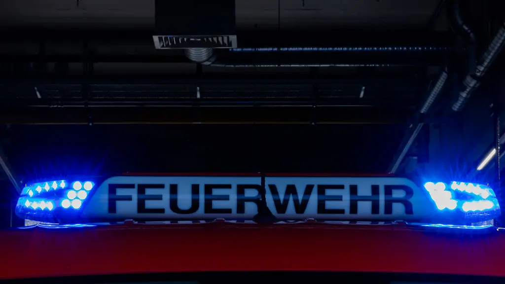 Bei-dem-Brand-eines-Einfamilienhauses-in-der-Uckermark-entsteht-ein-hoher-Sachschaden