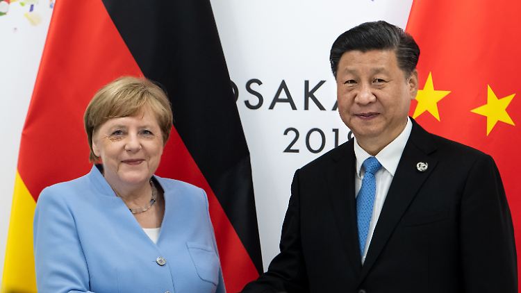 Persönlich haben sich der chinesischen Staatschef Xi und die Bundeskanzlerin 2019 gesehen.