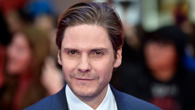 Daniel Brühl ist “Avengers"-Gegenspieler Baron Helmut Zemo.