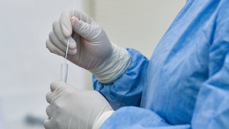 Deutschlandweit liegt die 7-Tage-Inzidenz aktuell bei 110,4.