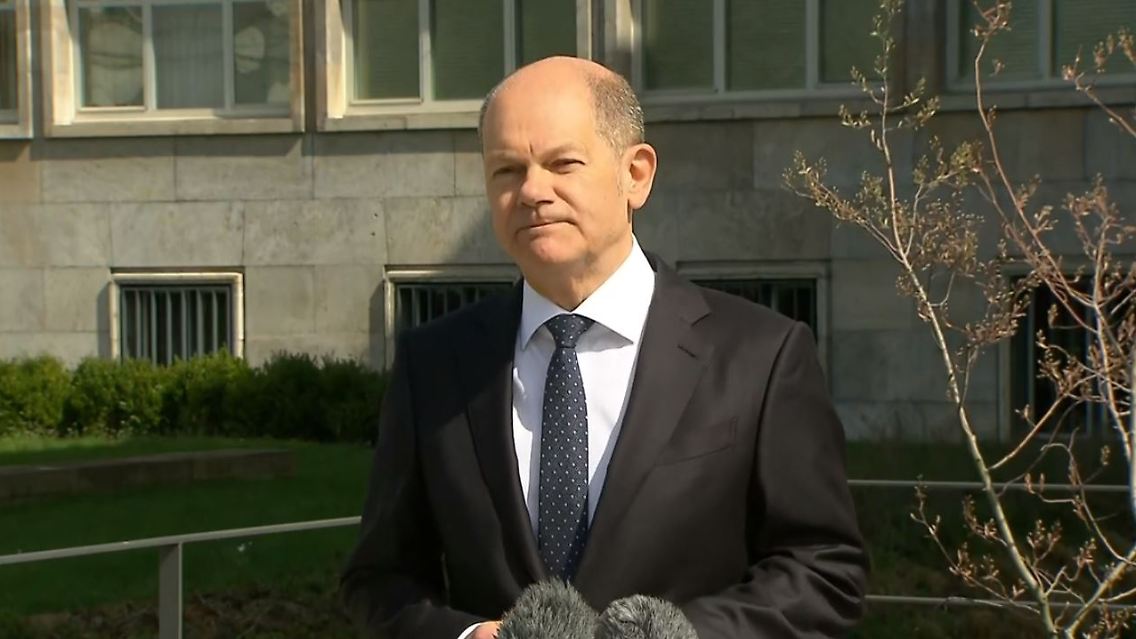 Scholz.JPG