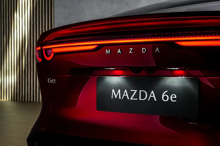 all-new-mazda6e-src-det-005-highres