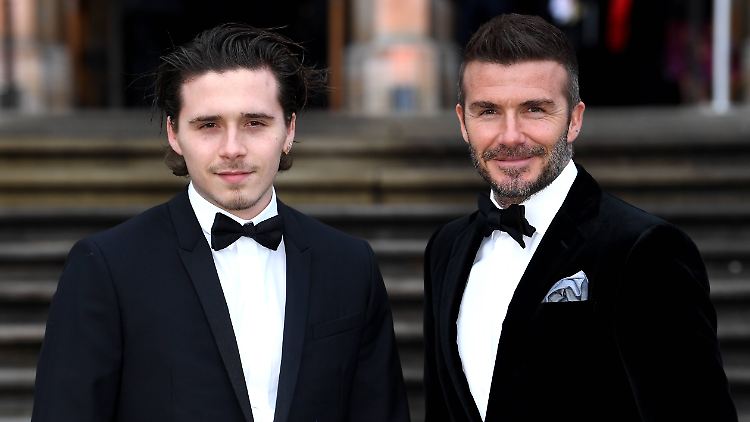 Brooklyn Beckham und David Beckham haben ein paar gemeinsame Geschichten auf Lager.