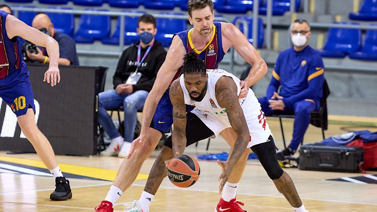 Pau Gasol trägt nach fast zwanzig Jahren erstmals wieder das Barça-Trikot.
