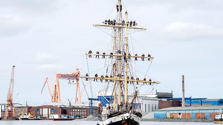 Mit der "Pelican of London" legten die Schüler rund 14.500 Seemeilen (etwa 26.000 Kilometer) zurück.