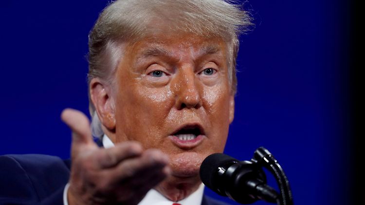 Will er nochmal ins Weiße Haus einziehen? Trump wartet vermutlich erstmal ab, wie die Kongresswahlen laufen.