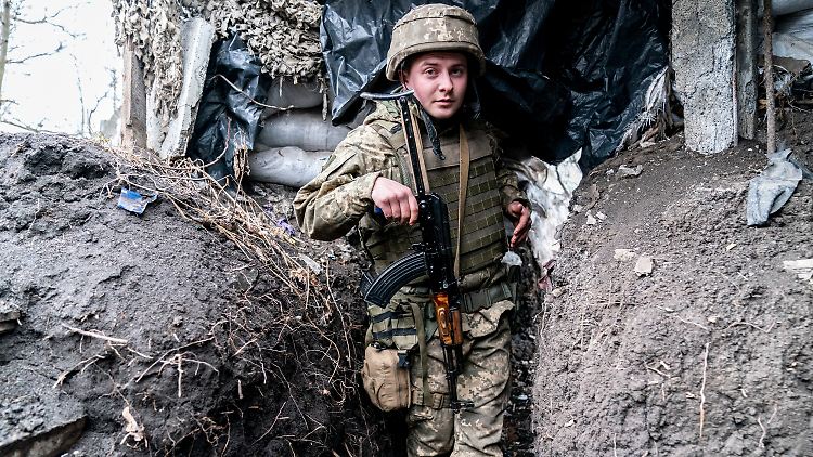 Ukrainischer Soldat im Osten des Landes.