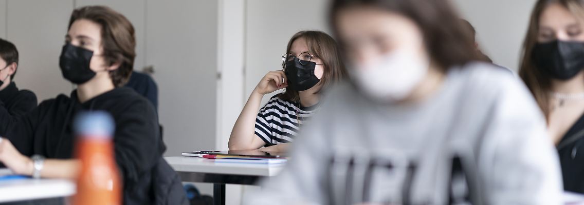 Masken Schule Infektionsrisiko.jpg