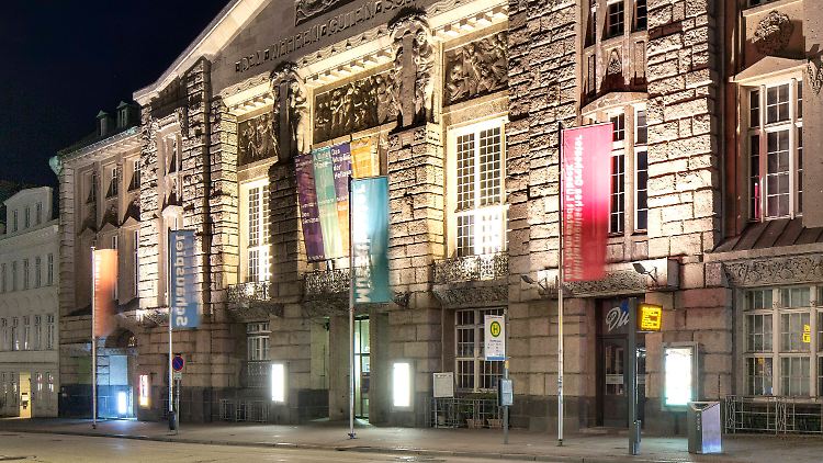 Unter anderem im Lübecker Theater werden bald wieder Gäste empfangen.