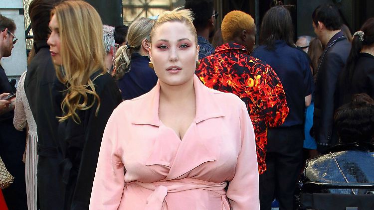 Hayley Hasselhoff arbeitet erfolgreich als Plus-Size-Model.