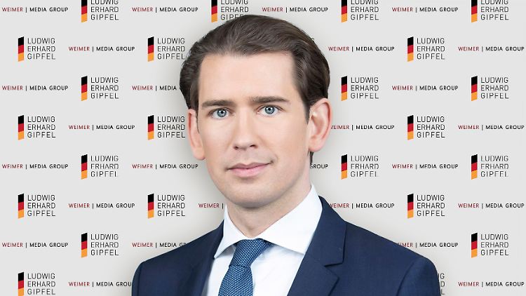 Sebastian Kurz wird beim Ludwig-Erhard-Gipfel ausgezeichnet.