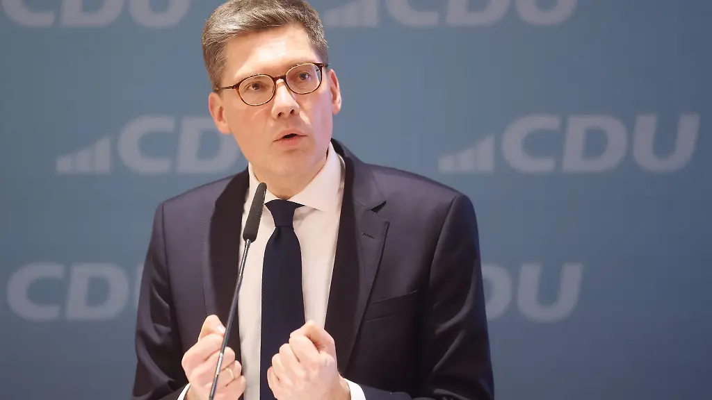 Christian-Hirte-ist-der-Spitzenkandidat-der-Thueringer-CDU-fuer-die-Bundestagswahl