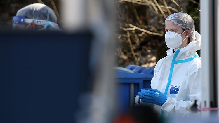 Deutschland muss noch mehr testen und sequenzieren, sagt Bioinformatiker Rolf Apweiler. 