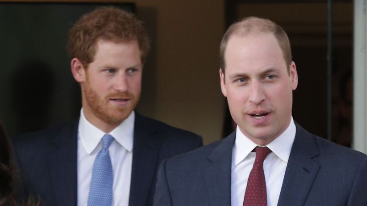 Rücken durch den Tod ihres Großvaters wieder näher zusammen: Prinz Harry und Prinz William
