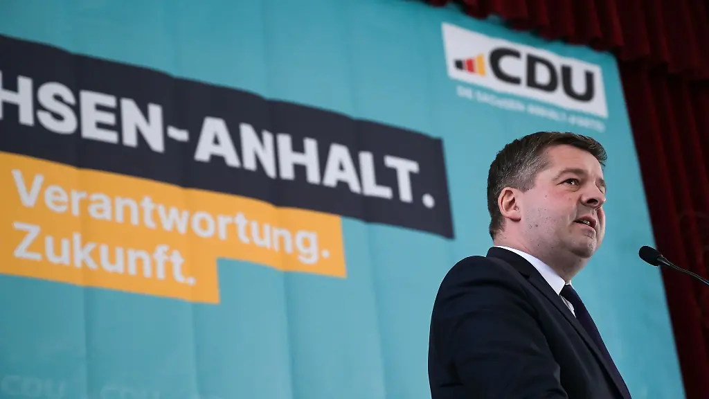 Schulze-stellte-der-Europaeischen-Union-und-der-kuenftigen-Bundesregierung-eine-Liste-mit-Forderungen-fuer-die-Landwirtschaft-vor