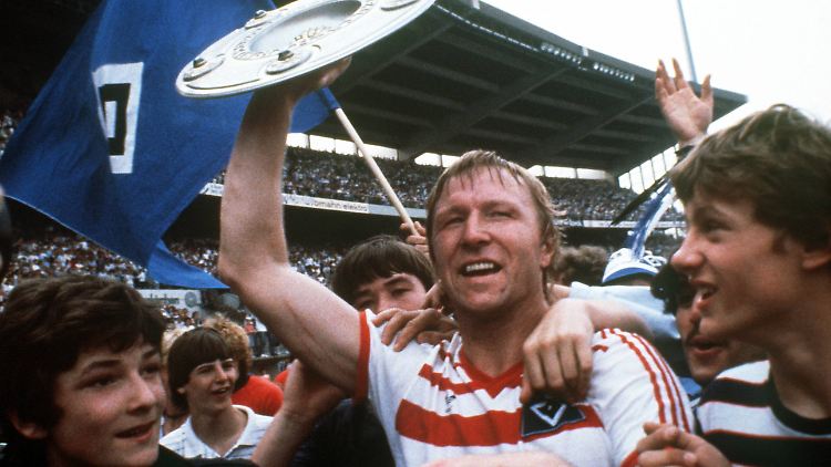 Horst Hrubesch, nicht nur beim HSV ein Idol.